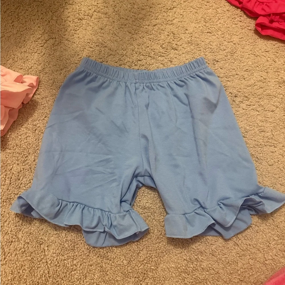 Colorful Ruffled Shorts Set - Picture 3 of 5